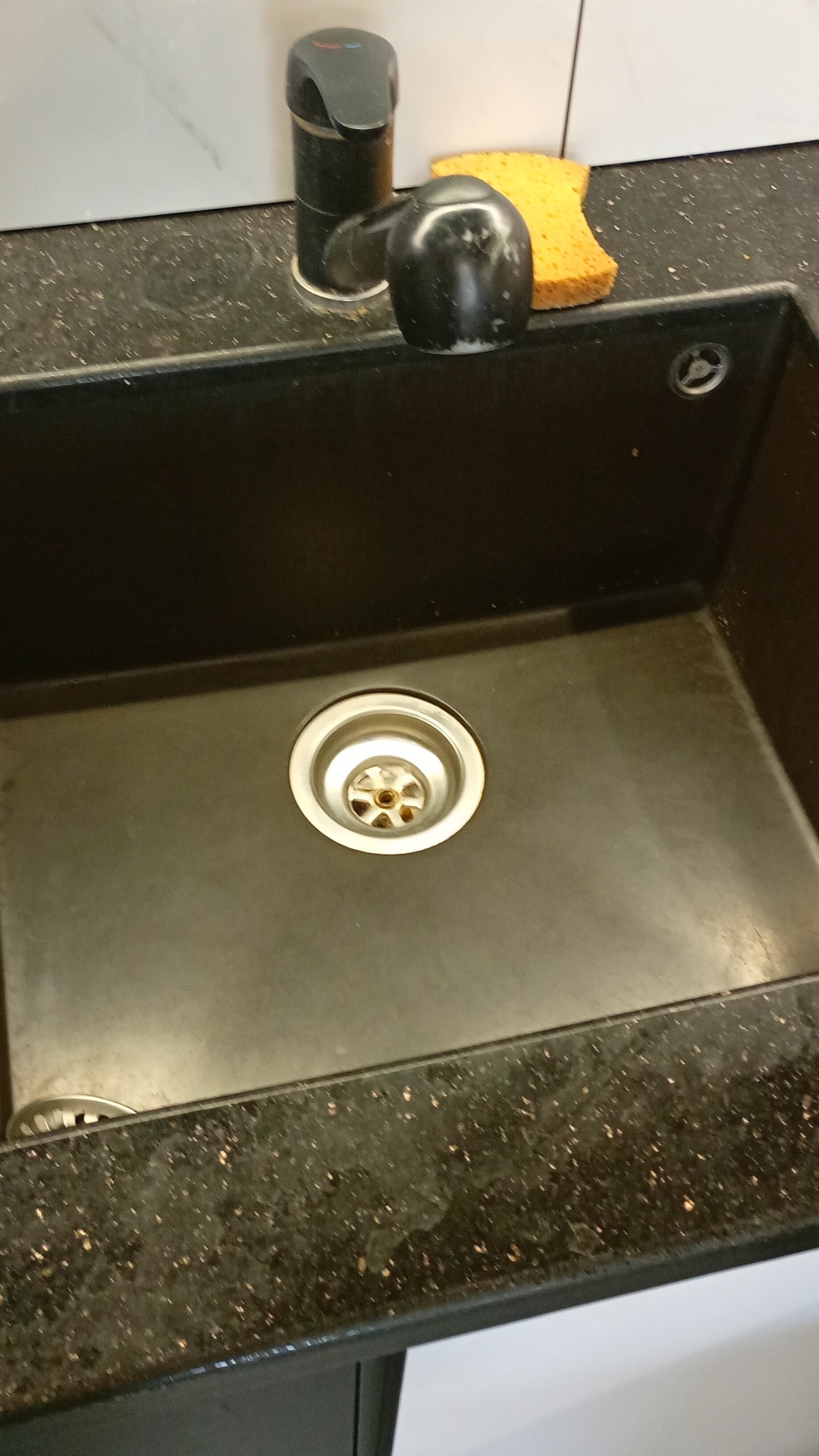 Before photo for Основно почистване